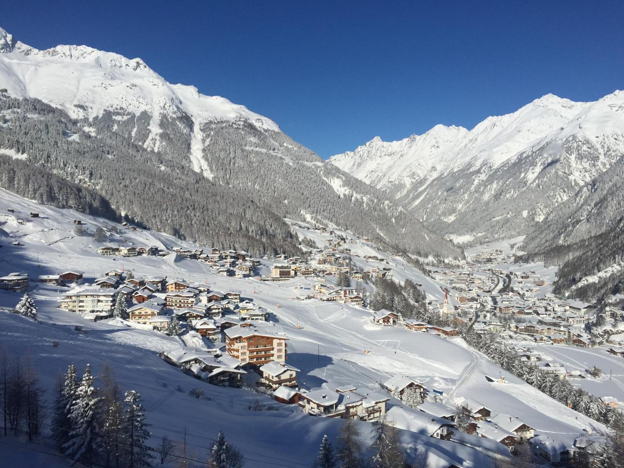 Alpendiamond Ski In & Bike Out Apartments Top 200, 400 & Penthouse 600 Зёльден Экстерьер фото